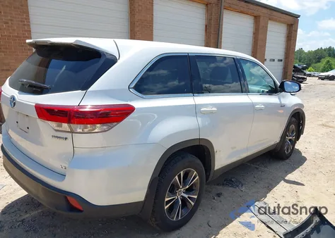 2019 Toyota Highlander Hybrid Le from USA, damaged, VIN 5TDBGRFH6KS070611